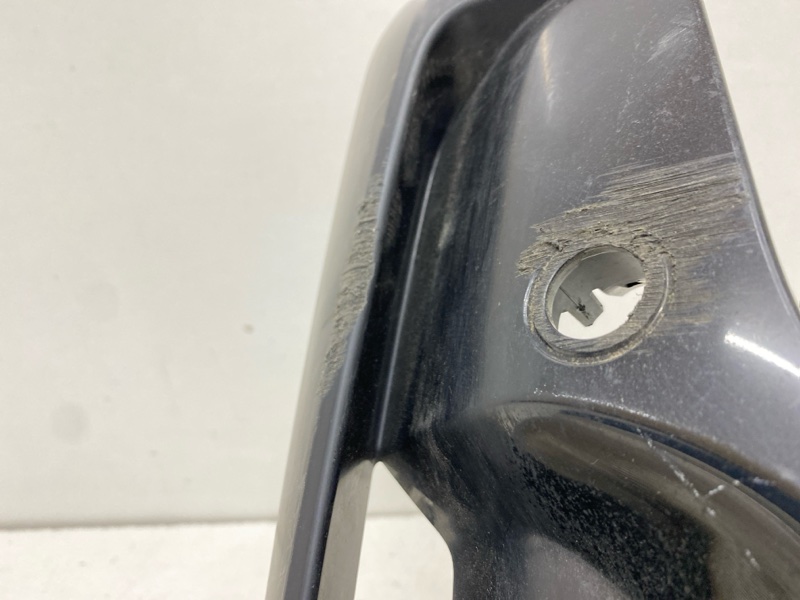 Накладка переднего бампера правая