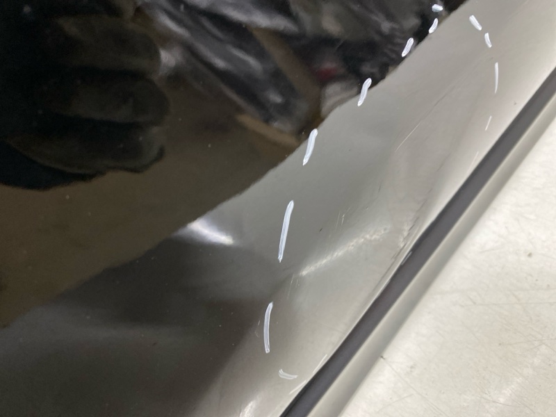 Дверь задняя правая