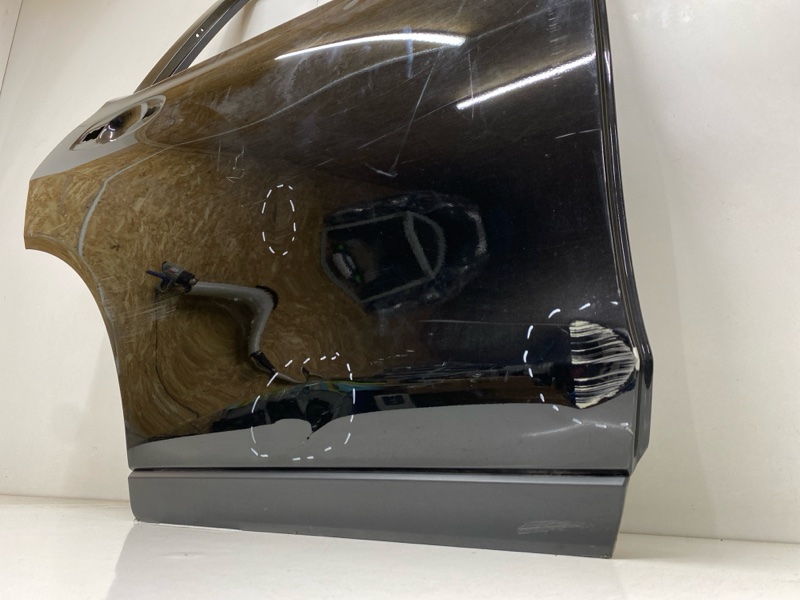 Дверь задняя правая