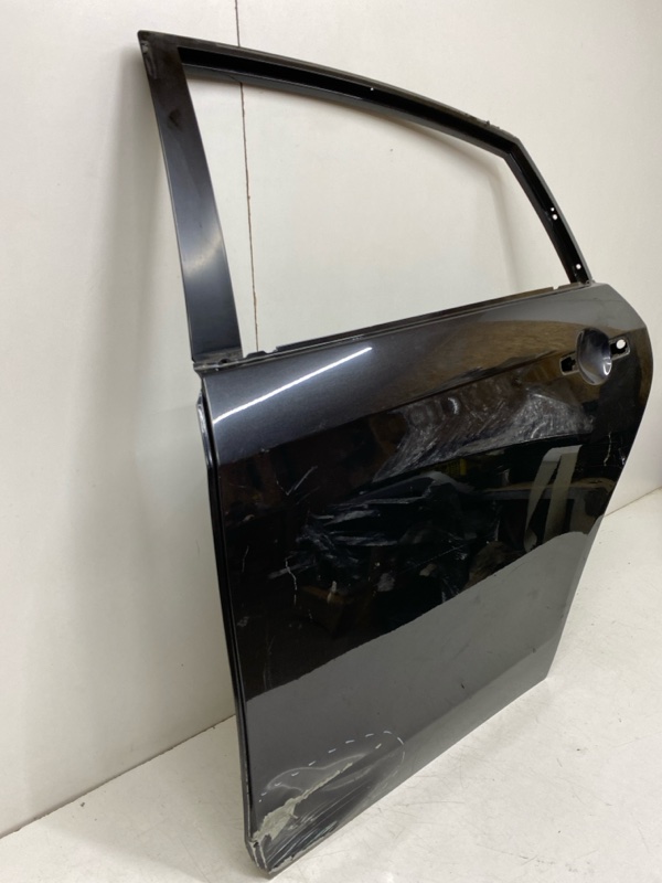 Дверь задняя левая
