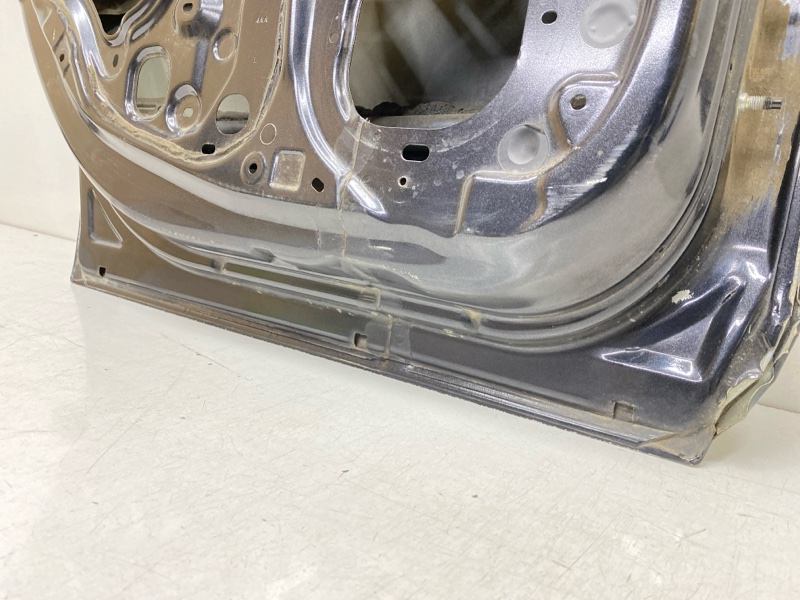 Дверь задняя левая