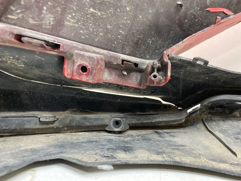 Бампер передний