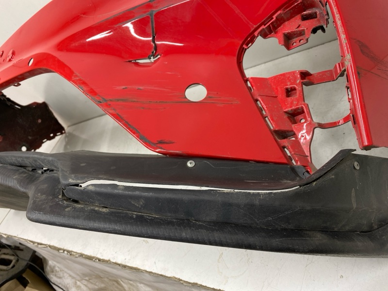 Бампер передний