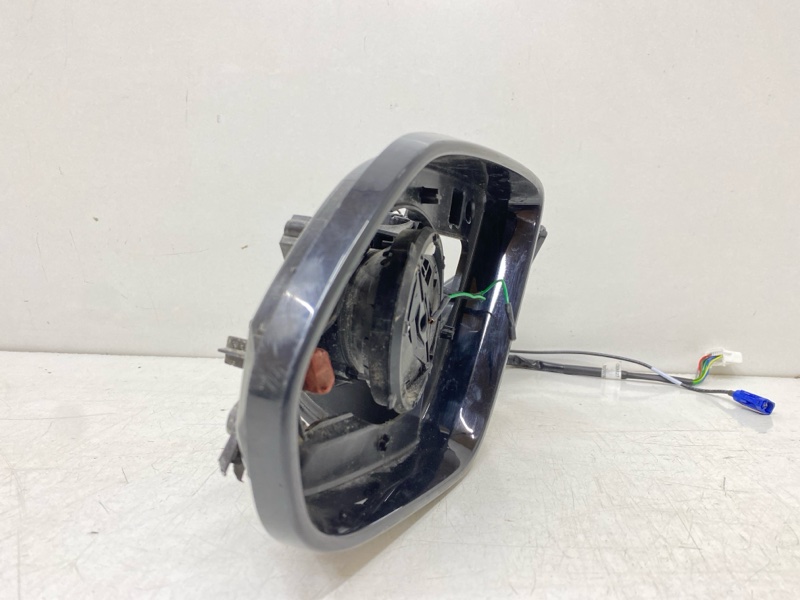 Зеркало левое электрическое