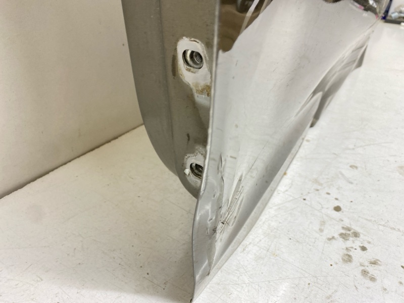 Дверь передняя левая