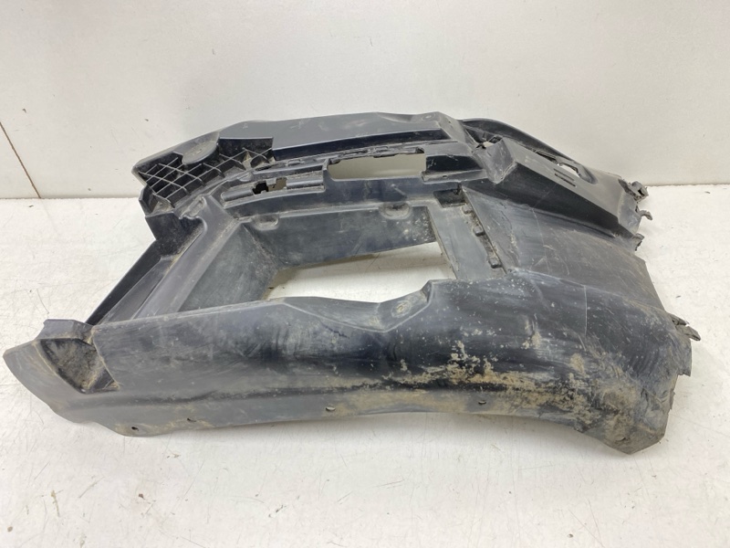 Кронштейн переднего бампера левый