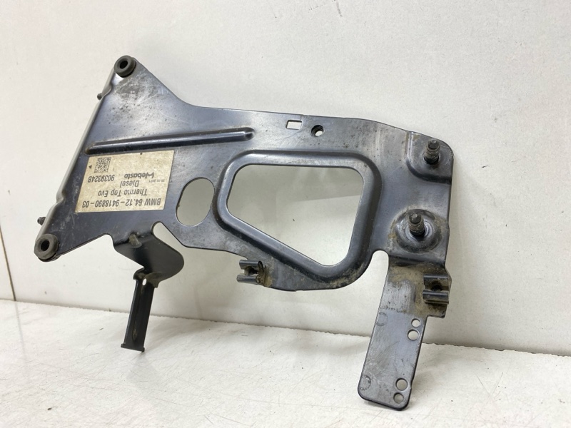 Кронштейн (сопут. товар)