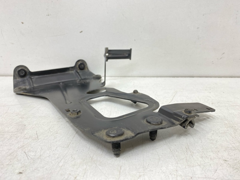 Кронштейн (сопут. товар)