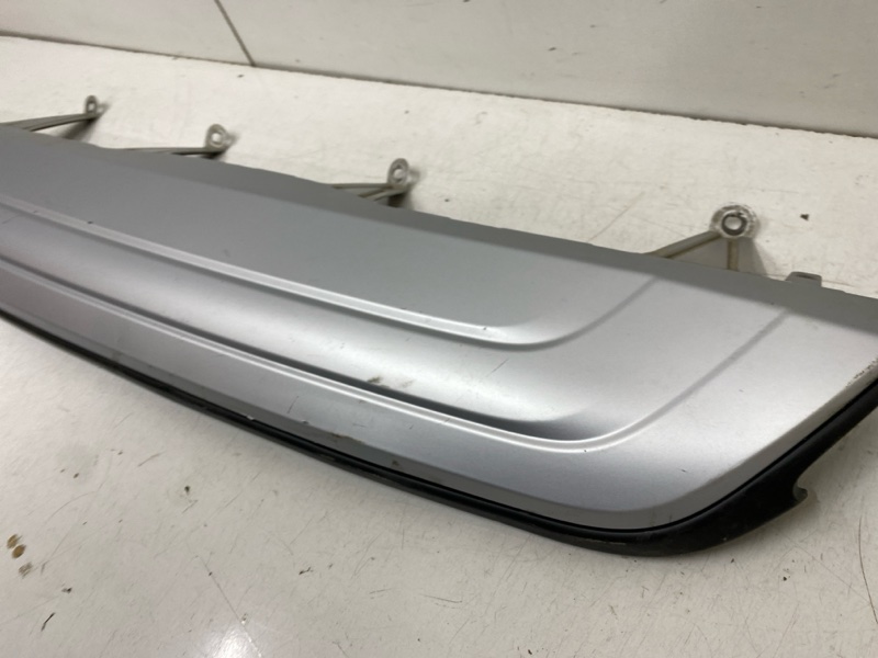 Спойлер заднего бампера