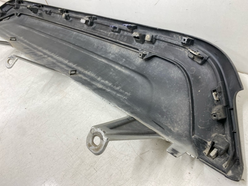 Спойлер заднего бампера