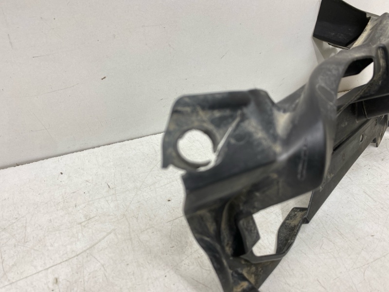 Пыльник двигателя