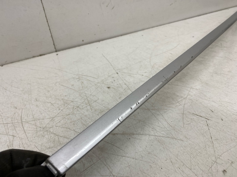 Молдинг заднего бампера