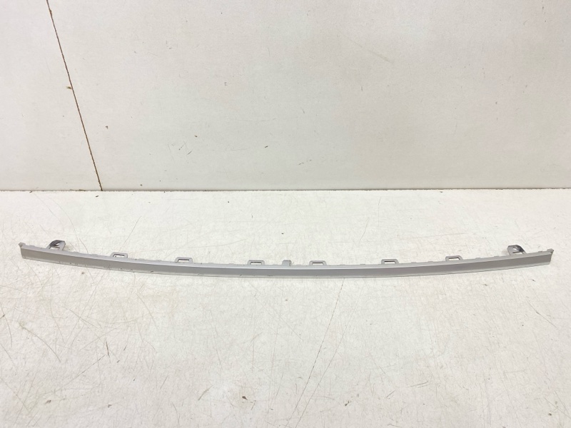 Молдинг заднего бампера