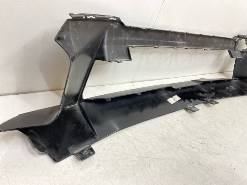 Накладка переднего бампера