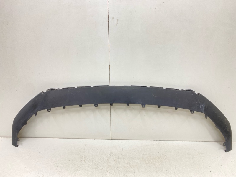 Спойлер переднего бампера