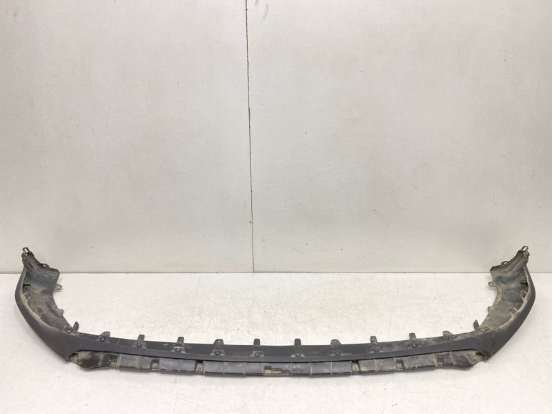 Спойлер переднего бампера