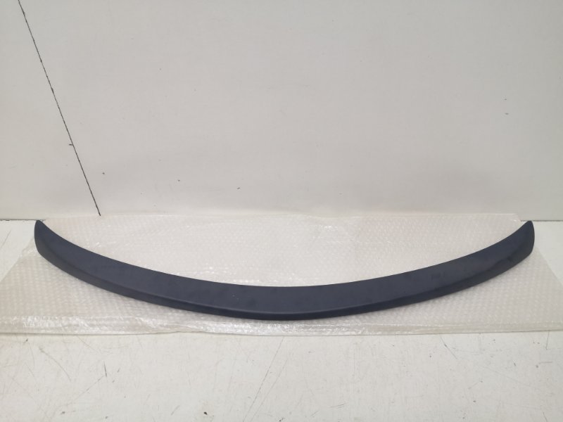 Спойлер (дефлектор) крышки багажника