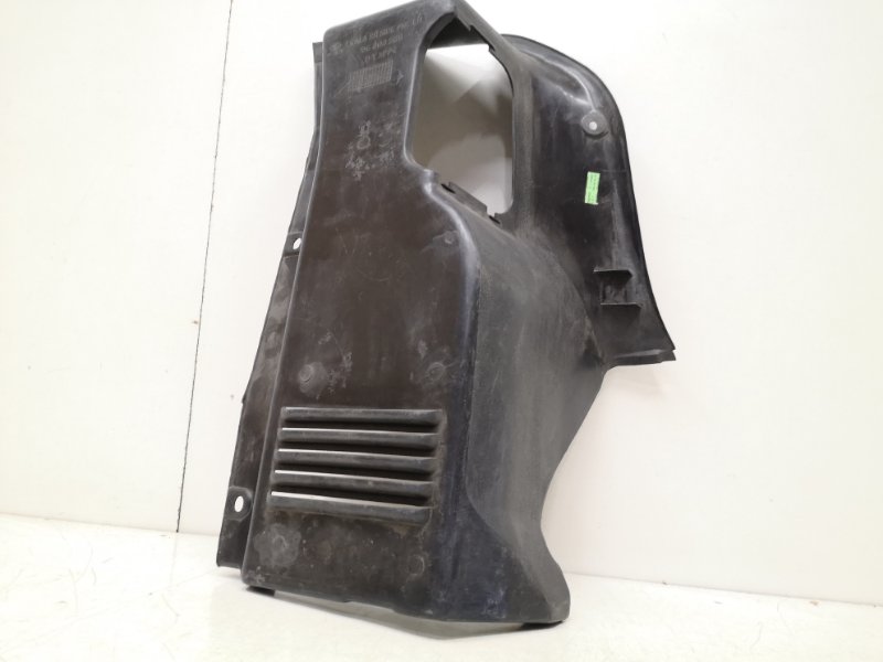 Обшивка багажника