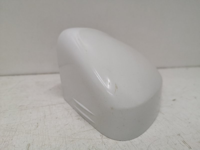 Накладка зеркала левого