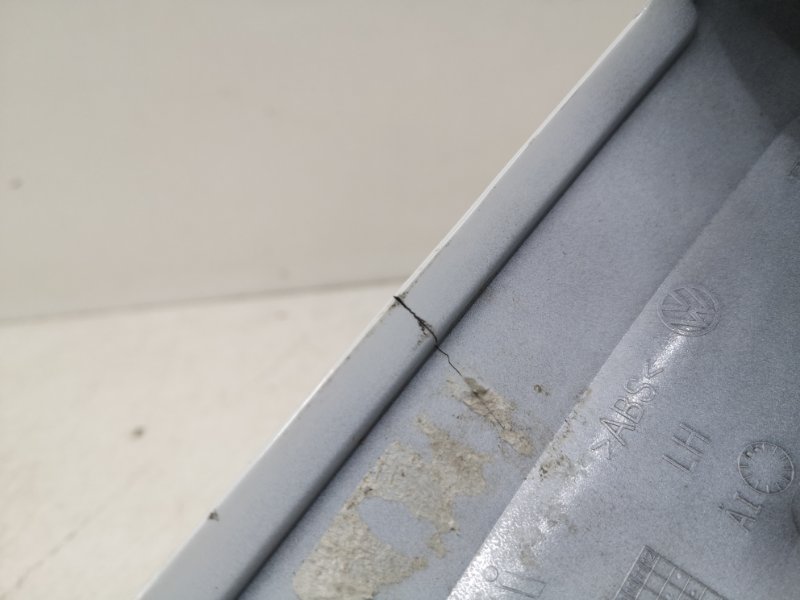 Накладка зеркала левого