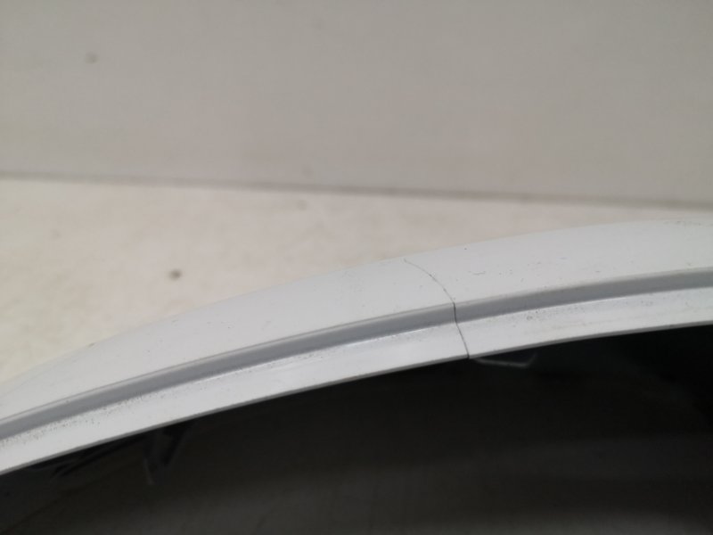 Накладка зеркала левого