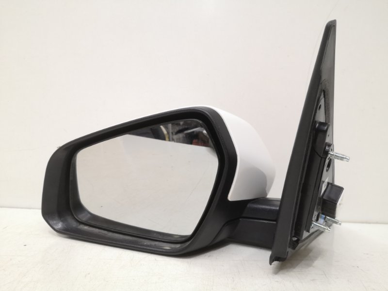 Зеркало левое электрическое