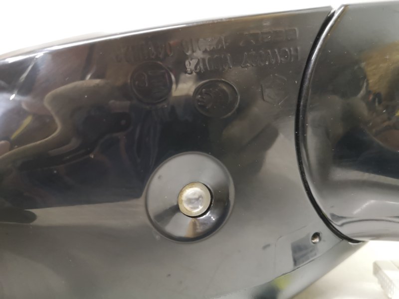 Зеркало правое электрическое