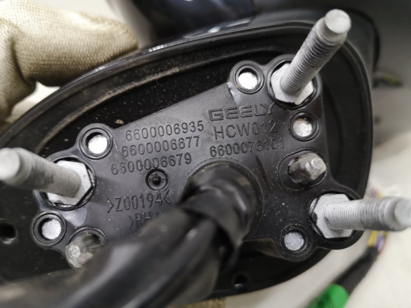 Зеркало правое электрическое