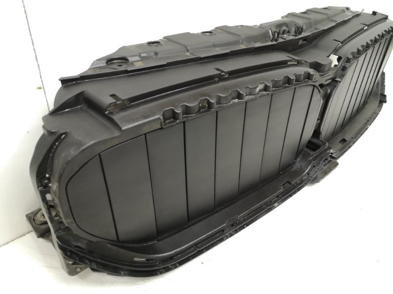 Жалюзи (воздуховод) бампера переднего