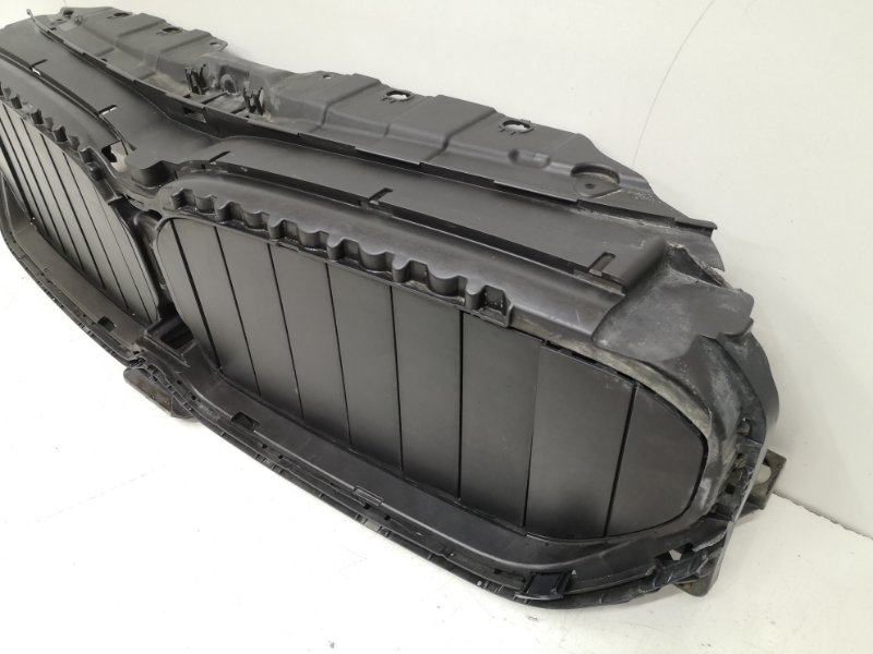 Жалюзи (воздуховод) бампера переднего