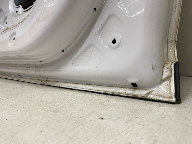 Дверь передняя правая