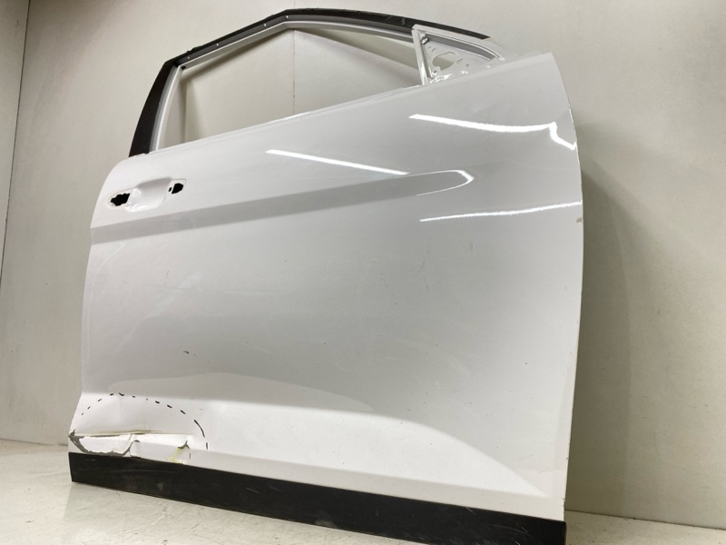 Дверь передняя правая