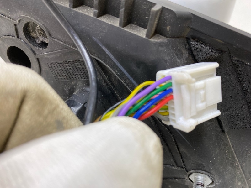 Зеркало левое электрическое