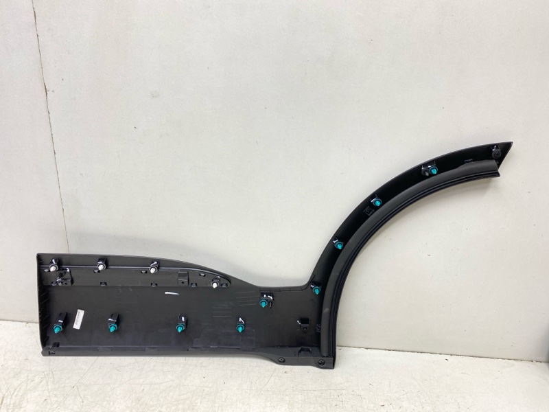 Молдинг двери