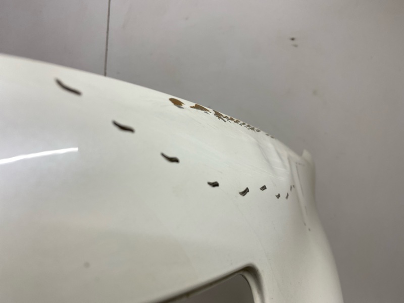 Крыло переднее левое