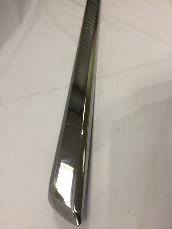 Накладка двери передней правой