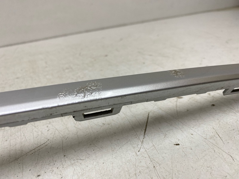 Молдинг заднего бампера