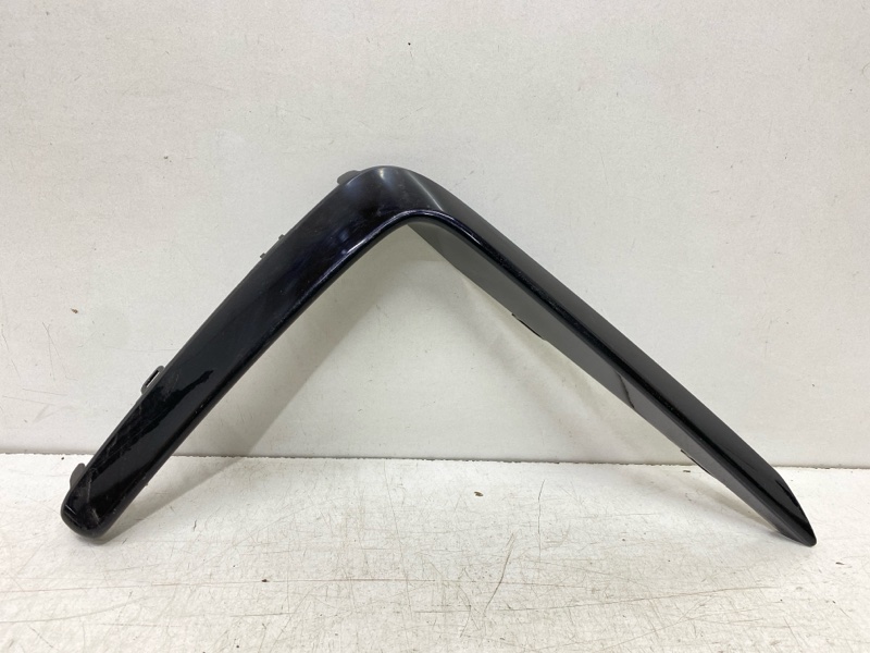 Накладка переднего бампера правая