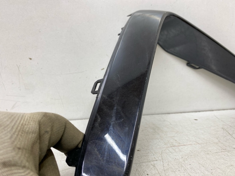 Накладка переднего бампера правая