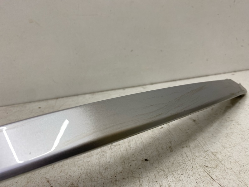 Молдинг заднего бампера левый