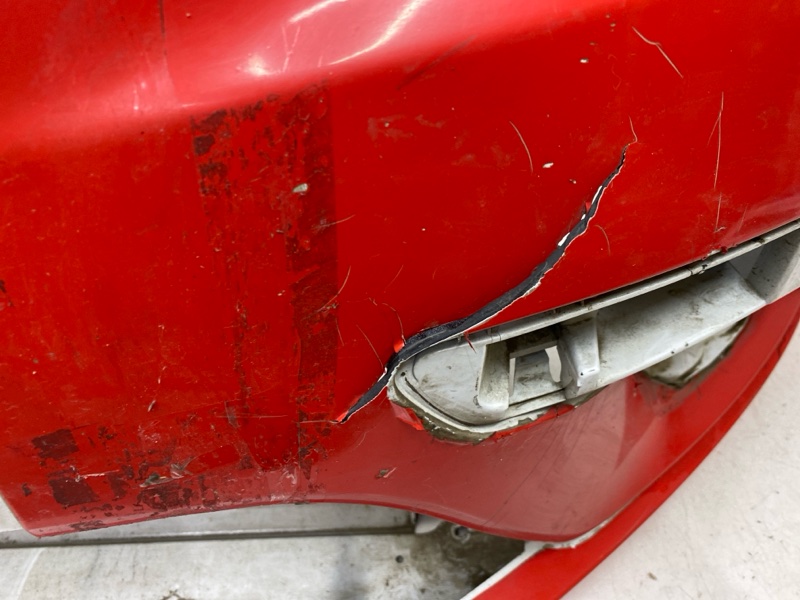 Бампер передний