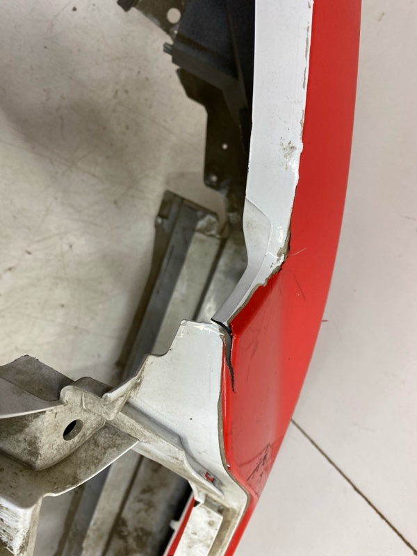 Бампер передний