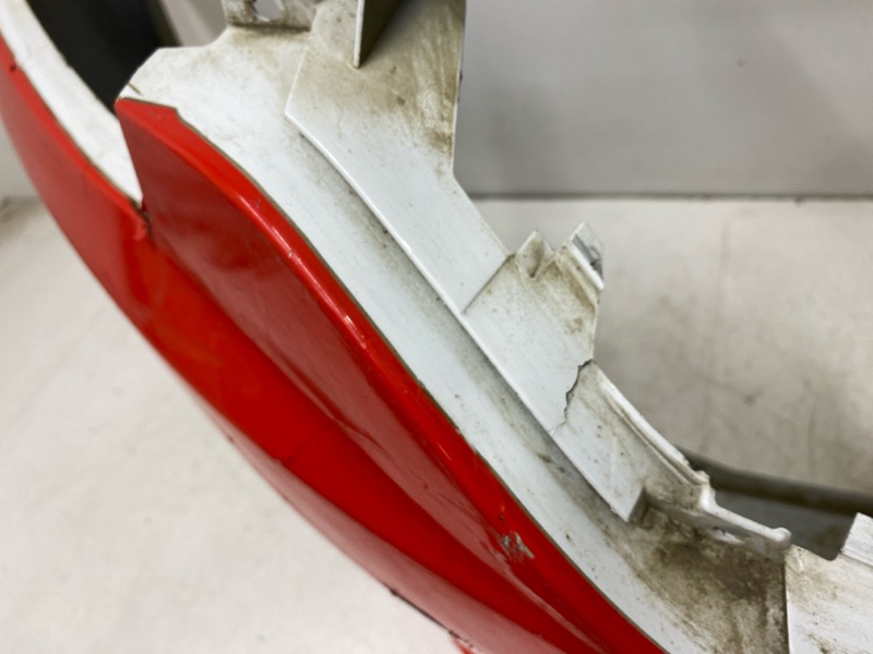 Бампер передний