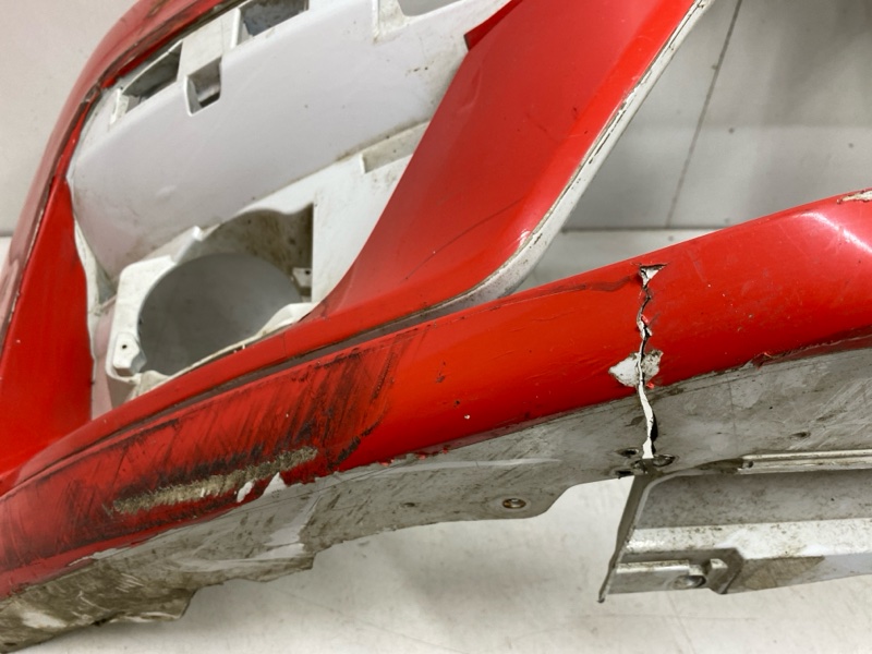 Бампер передний