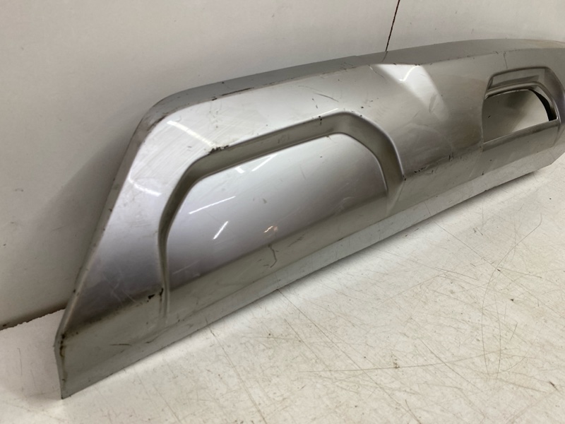 Спойлер заднего бампера