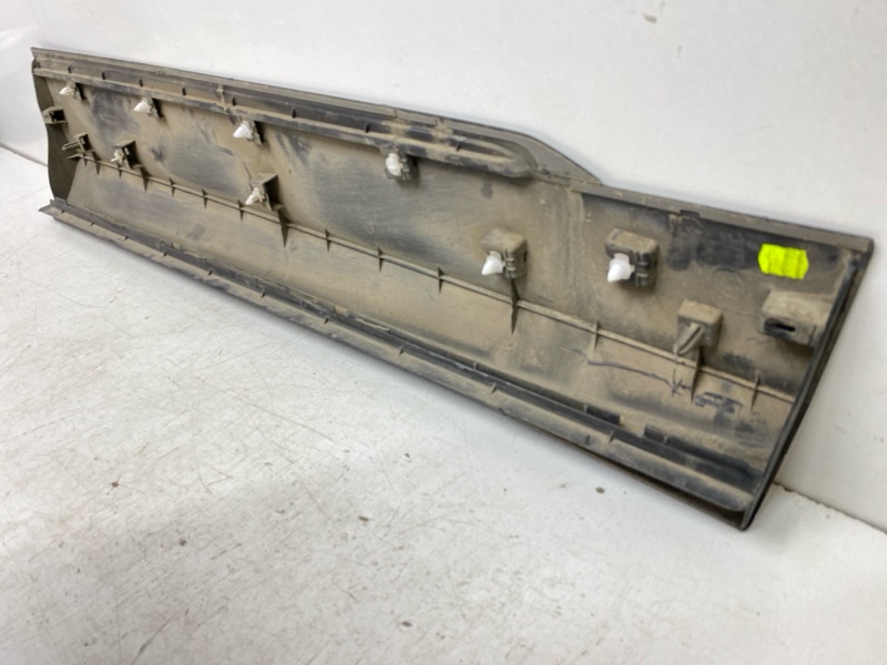 Молдинг двери