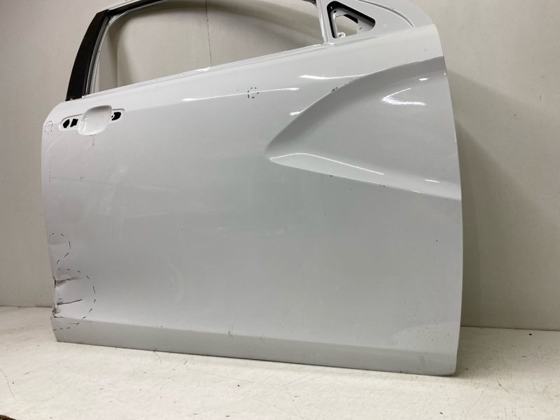 Дверь передняя правая