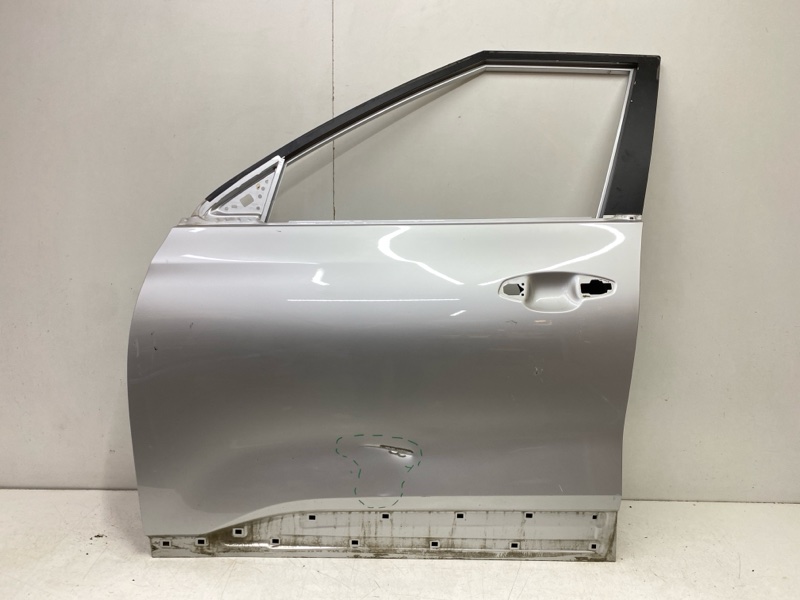 Дверь передняя левая