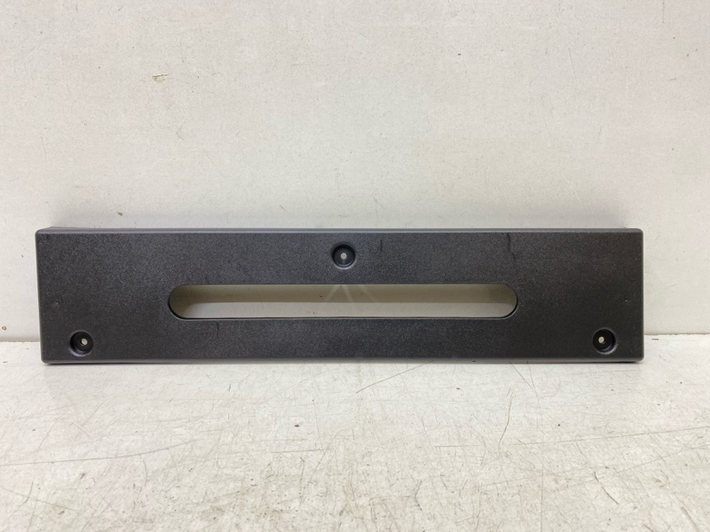 Накладка переднего бампера под номер