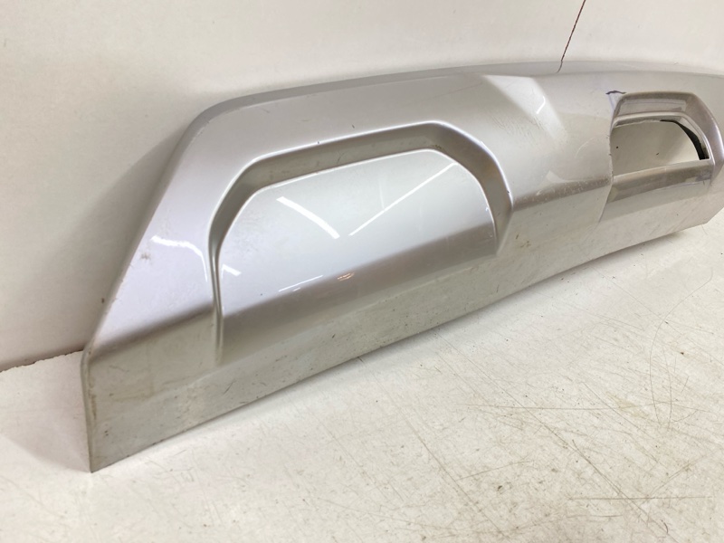 Спойлер заднего бампера